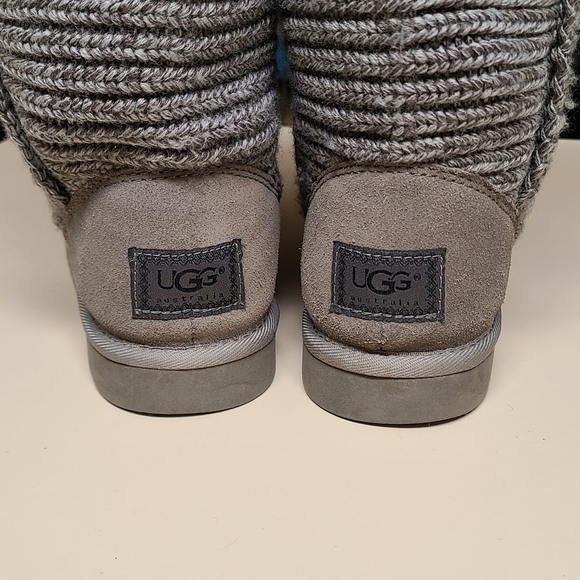 Ugg Classic Cardy calve boots size 8 - Picture 5 of 8